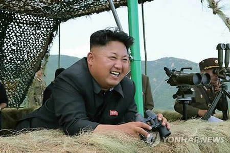 Lãnh đạo Triều Tiên Kim Jong-un trực tiếp chỉ đạo vụ bắn đạn pháo