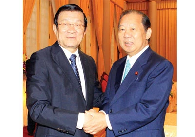 Chủ tịch nước và Chủ tịch Quốc hội tiếp đoàn Hạ viện Nhật Bản