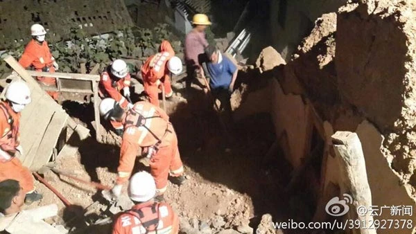 Động đất tại Trung Quốc, hơn 350 người chết và mất tích