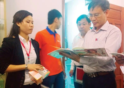 Kiểm tra thực phẩm chức năng, Bộ trưởng Bộ Y tế Nguyễn Thị Kim Tiến: Sai thì “trảm” ngay!