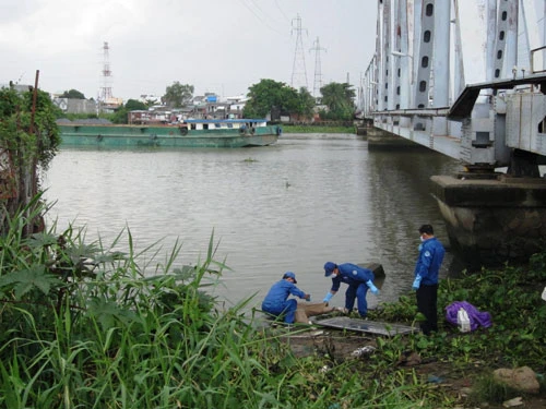 Phát hiện thi thể trôi trên sông Sài Gòn