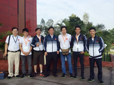 Việt Nam đăng quang ngôi vô địch cuộc thi Robocon châu Á-Thái Bình Dương 2014