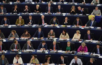 Nghị viện châu Âu muốn loại Nga khỏi hệ thống giao dịch tài chính toàn cầu