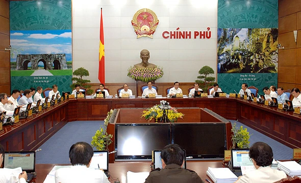 Thủ tướng Nguyễn Tấn Dũng: Tập trung xử lý hiệu quả các hạn chế, yếu kém