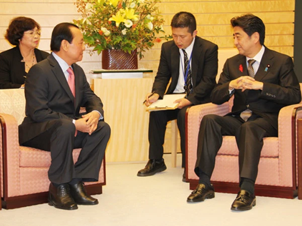 Bí thư Thành ủy TPHCM Lê Thanh Hải hội kiến Thủ tướng Nhật Bản Shinzo Abe