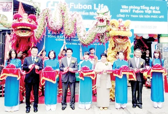 Fubon Life Việt Nam tiếp tục khai trương Tổng đại lý tại TPHCM