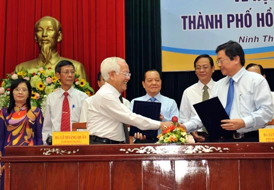 TPHCM ký kết hợp tác phát triển kinh tế, xã hội với tỉnh Ninh Thuận