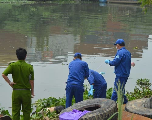 Liên tiếp phát hiện 2 thi thể trên sông Sài Gòn