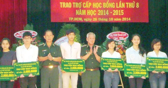 Cựu chiến binh Bộ đội Biên phòng: Hàng trăm học bổng giúp con đồng đội