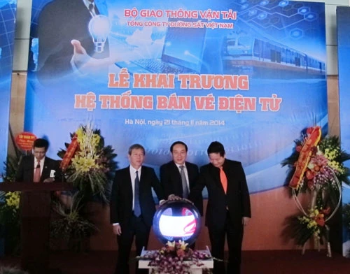 Đường sắt chính thức khai trương hệ thống bán vé tàu điện tử