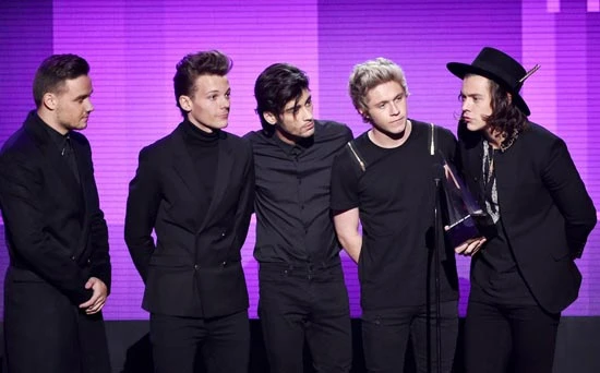 Nhóm One Direction thắng lớn tại lễ trao giải American Music Awards 2014