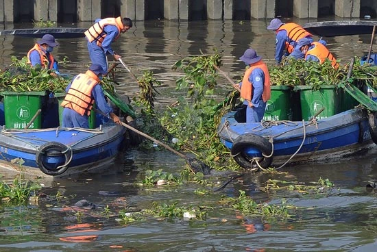 Xây dựng cộng đồng xanh quanh kênh Nhiêu Lộc - Thị Nghè