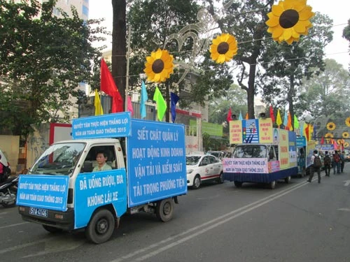 TPHCM ra quân năm An toàn giao thông 2015