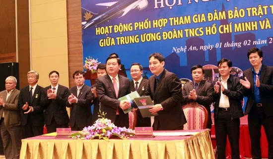 Thanh niên tình nguyện tiếp tục tham gia bảo đảm an toàn giao thông