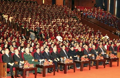 Đảng lãnh đạo cách mạng Việt Nam vượt qua mọi khó khăn, thử thách