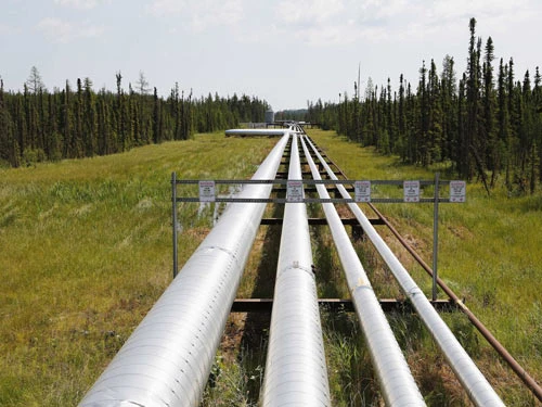 Tổng thống Mỹ phủ quyết dự luật đường ống dẫn dầu 8 tỷ USD