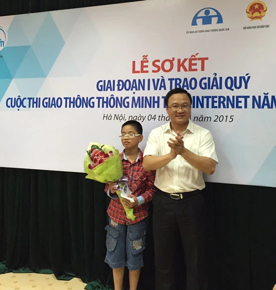 Hơn 2 triệu thành viên tham gia cuộc thi Giao thông thông minh trên Internet