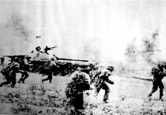 Ngày 9-4-1975, mở màn chiến dịch Xuân Lộc