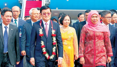 Chủ tịch nước Trương Tấn Sang đã đến Jakarta dự Hội nghị cấp cao Á - Phi