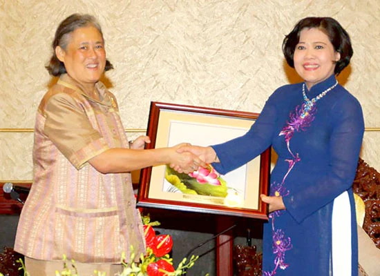 Phó Chủ tịch UBND TPHCM Nguyễn Thị Hồng tiếp Công chúa Thái Lan