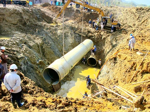 Vụ án liên tiếp vỡ đường ống nước sông Đà: Bắt nguyên giám đốc ban quản lý dự án xây dựng