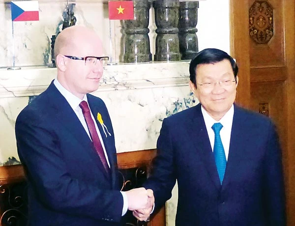 Chủ tịch nước Trương Tấn Sang kết thúc tốt đẹp chuyến thăm Cộng hòa Czech