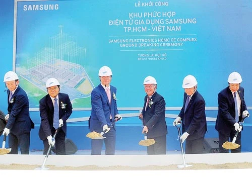Khởi công xây dựng Khu phức hợp điện tử Samsung
