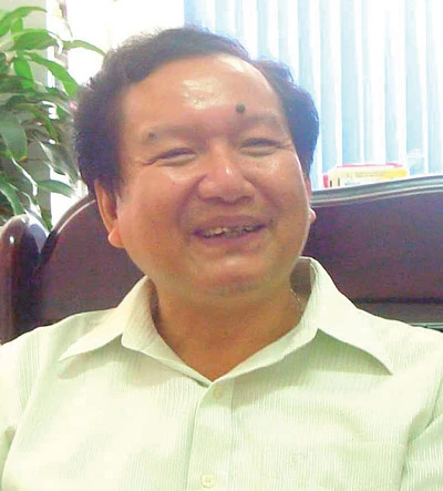 TS Lê Văn Bảnh, nguyên Viện trưởng Viện Lúa ĐBSCL: Gấp rút xóa bỏ tình trạng sản xuất manh mún, lạc hậu
