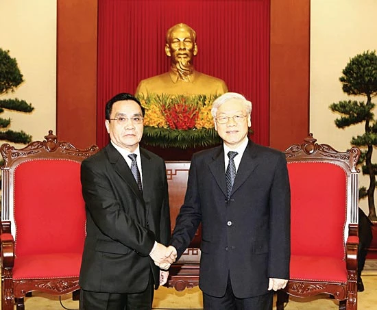 Tổng Bí thư Nguyễn Phú Trọng, Thủ tướng Nguyễn Tấn Dũng tiếp Thủ tướng CHDCND Lào Thongsing Thammavong