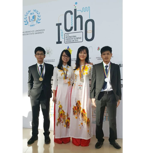 Olympic Hóa học quốc tế 2015: Việt Nam đoạt 1 Huy chương Vàng, 2 Bạc, 1 Đồng