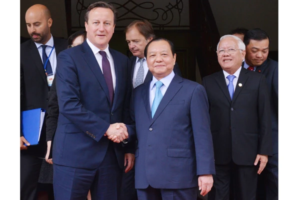 Lãnh đạo TPHCM tiếp Thủ tướng Vương quốc Anh và Bắc Ireland