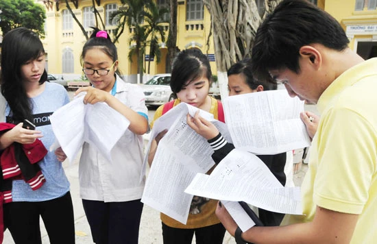 Nhiều trường đại học công bố điểm chuẩn