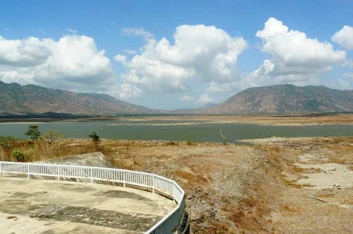 “Chảo lửa” Ninh Thuận cần thêm hồ chứa nước