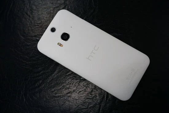 HTC Butterfly 2, đừng “xem mặt mà bắt hình dong”