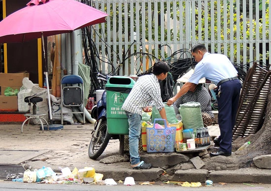 Chung tay giữ gìn thành phố sạch đẹp