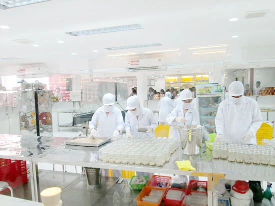 Khai trương cơ sở sản xuất đông trùng hạ thảo đầu tiên tại Việt Nam