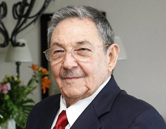 Chủ tịch Cuba Raul Castro đến Mỹ