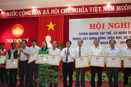 Thừa Thiên – Huế: Tuyên dương 123 tập thể, cá nhân tiêu biểu NTM