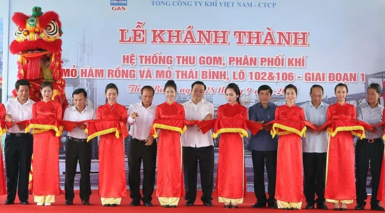 Khánh thành hệ thống phân phối khí mỏ Hàm Rồng và mỏ Thái Bình