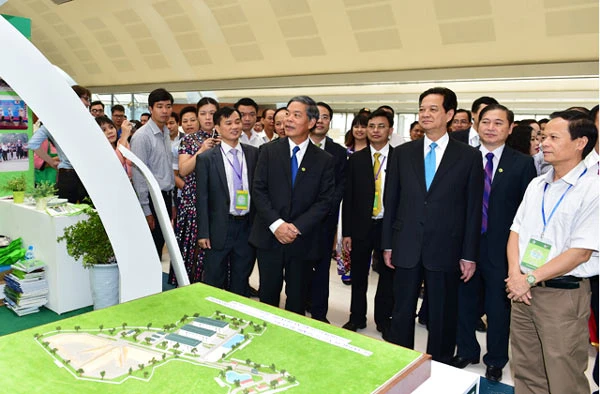 Thủ tướng Nguyễn Tấn Dũng: Không cho phép các dự án sản xuất kinh doanh gây ô nhiễm