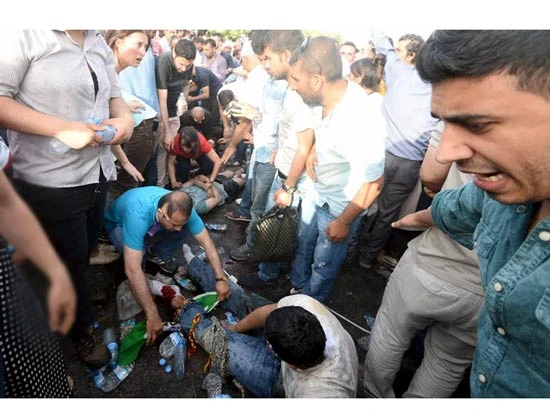 Thổ Nhĩ Kỳ: Đánh bom khủng bố, hơn 300 người thương vong