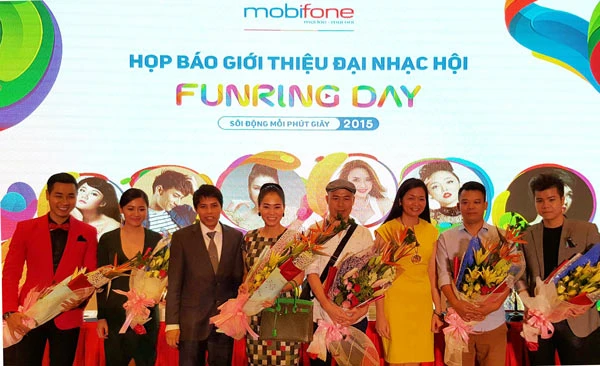 20 sao hàng đầu làng giải trí Việt tham dự Đại nhạc hội FunRing Day 2015