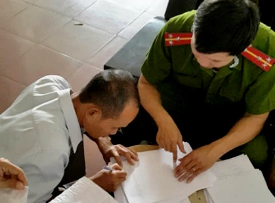 Thừa Thiên – Huế: Bắt quả tang đối tượng thuê khách sạn tàng trữ gần 4kg ma túy