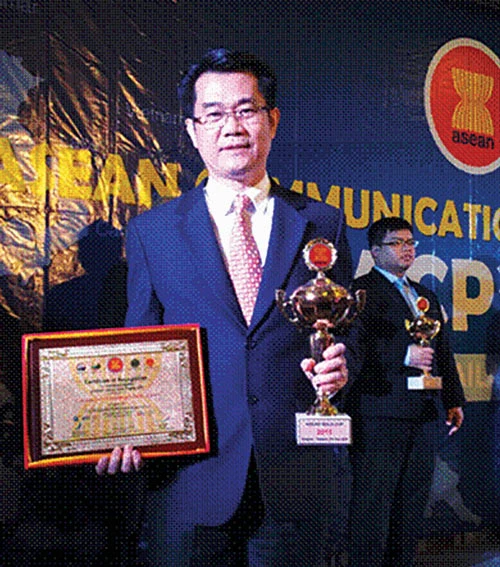 C.P. Việt Nam nhận giải thưởng “Doanh nhân - Doanh nghiệp xuất sắc Asean” 2015