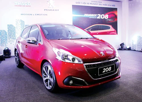 Peugeot 208 phiên bản 2016, giá 895 triệu tại Việt Nam