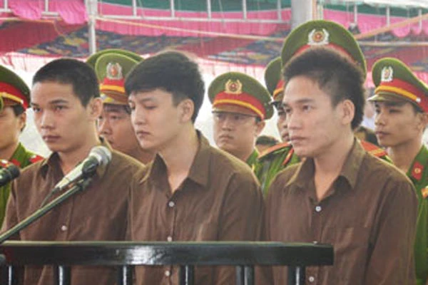 Vụ thảm sát 6 người ở Bình Phước: Tử hình Nguyễn Hải Dương và Vũ Văn Tiến