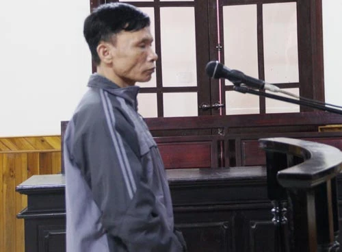 Hà Tĩnh: Lãnh 16 năm tù vì giả danh cán bộ huyện đi lừa đảo