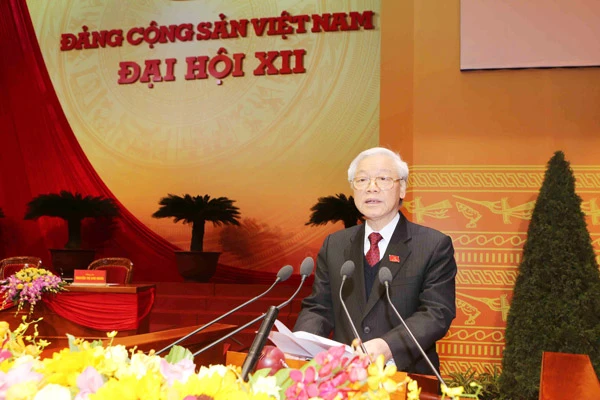 Đồng chí Nguyễn Phú Trọng tái đắc cử chức vụ Tổng Bí thư
