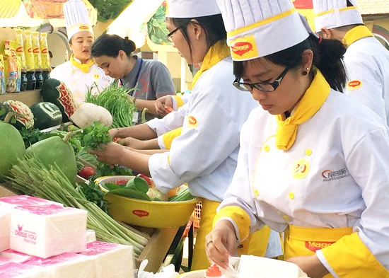 Tạo thêm sân chơi thực hành