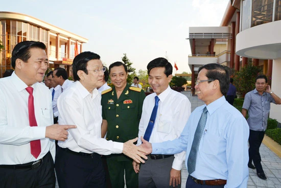 Chủ tịch nước Trương Tấn Sang thăm và chúc tết tại tỉnh Long An